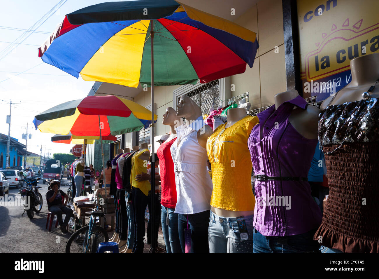 Line of mannequins for women's clothing on the streets of León, Nicaragua Stock Photo