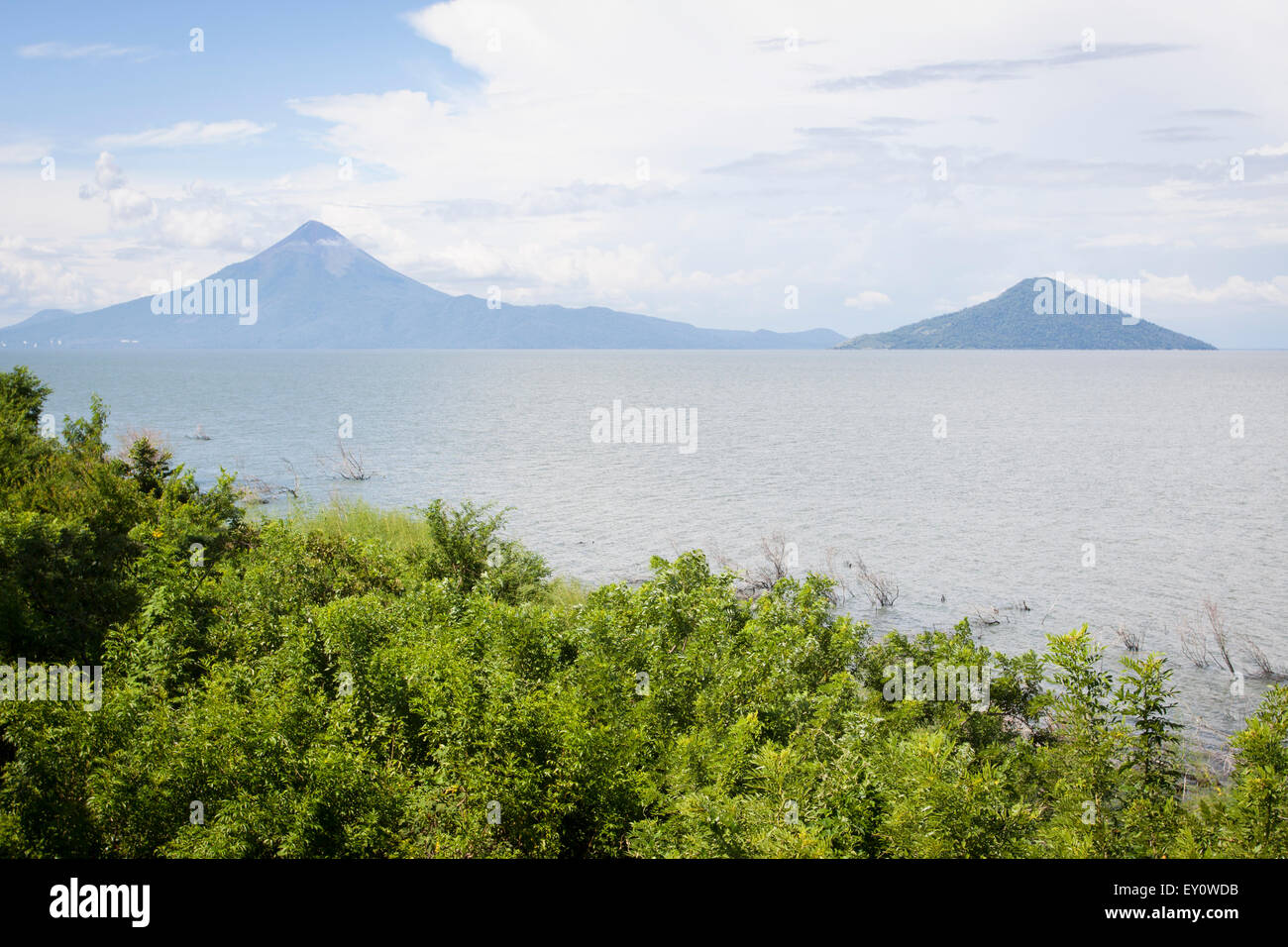 Momotombo and Momotombito volcanoes on the Managua lake, Nicaragua Stock Photo