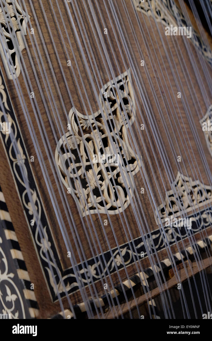 Detail of an Azarbaijani musical string instrument Kanun Qanun or Ganun  Stock Photo - Alamy
