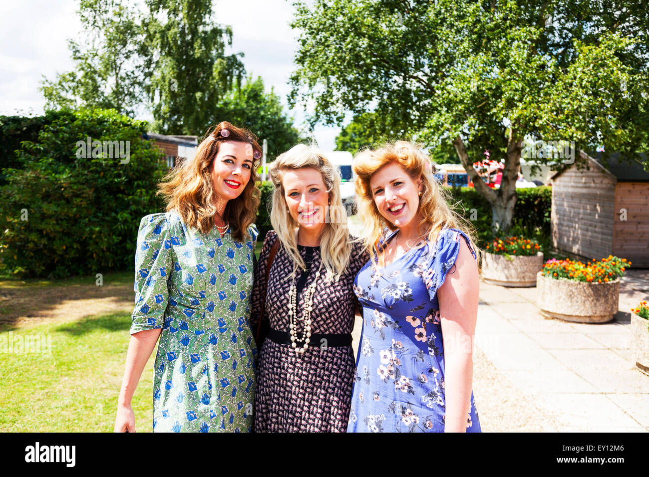 Woodhall Spa, Lincolnshire, UK. 19th July, 2015. 1940's Weekend at Woodhall Spa Lincolnshire UK England on 19/07/2015 People and vehicles from the WW1 World War 1 era veterans in traditional dress uniform uniforms and attire. Huge vintage event as the sunny weather draws the crowds to revel in a day of vintage music, dance, fashion, memorabilia, entertainment and classic cars on a 1940's theme. They enjoy live vintage music, classic cars & military vehicles, dancing displays & re-enactments Credit:  Tommy  (Louth)/Alamy Live News Stock Photo