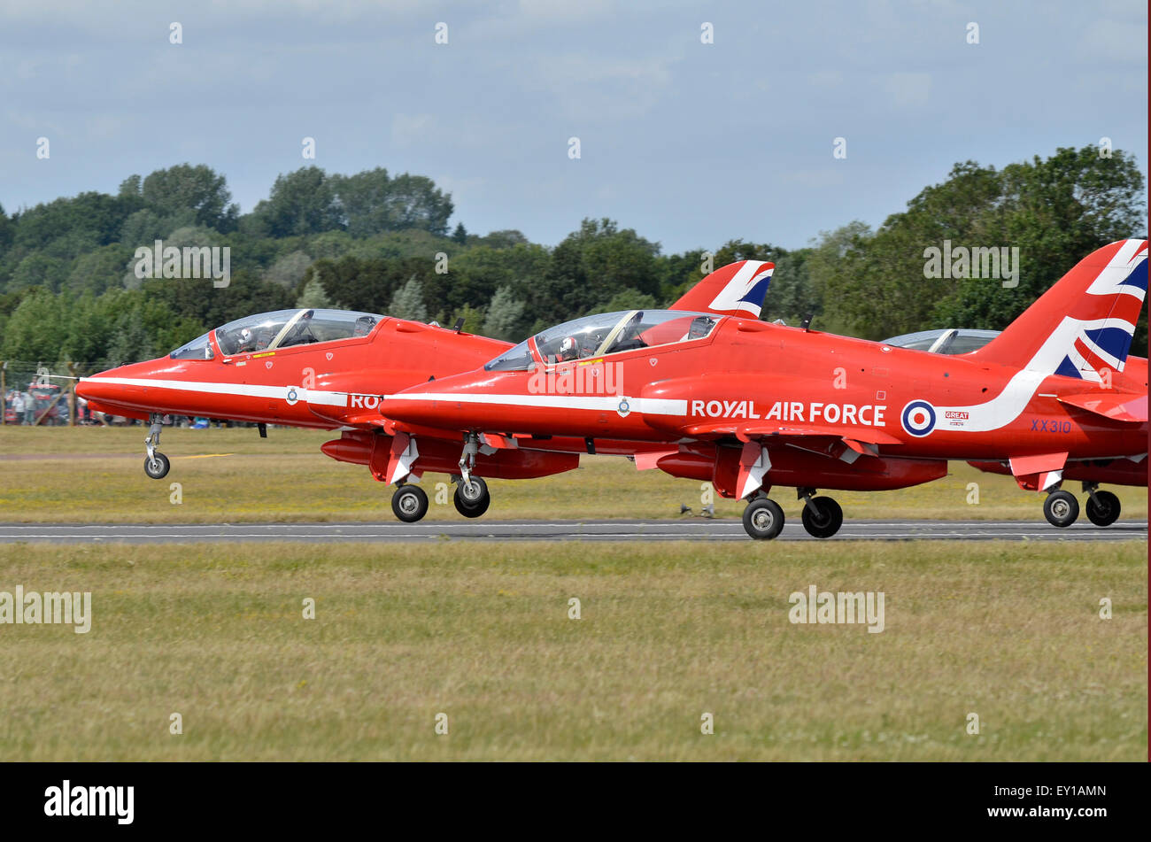 The Red Arrows get airborne for their display at RIAT 2015, Fairford, UK. Credit:  Antony Nettle/Alamy Live News Stock Photo