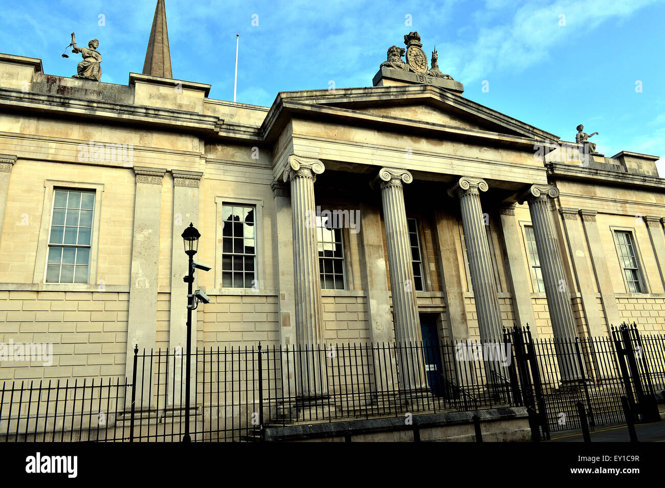 Londonderry (Derry) courthouse, Street was built in 1813 Stock