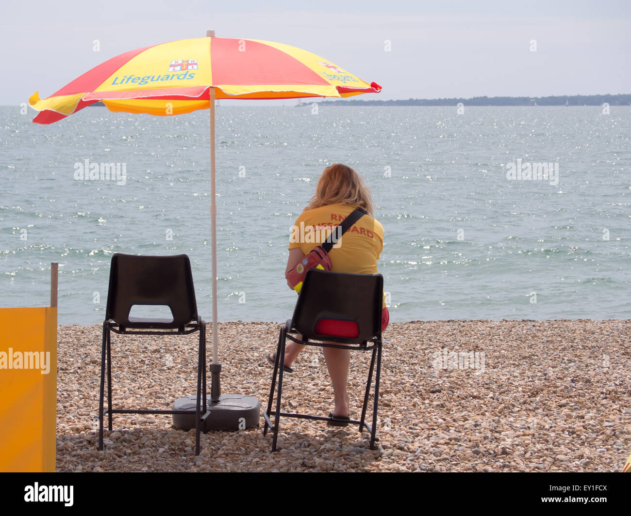Yellow lifeguard chair hi-res stock photography and images - Alamy