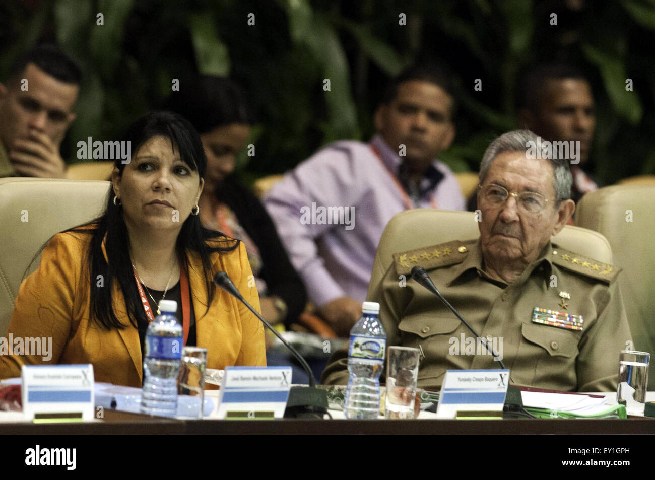 Havana, Cuba. 19th July, 2015. The Cuban leader Raul Castro (R) attends the closing meeting of the 10th Congress of the Young Communist League (UJC) in the Conventions Palace, in Havana, Cuba, on July 19, 2015. Raul Castro and 600 delegates and guests attended the 10th Congress of the UJC, which began on Friday in Havana, according to the local press. Credit:  Jose Tito Merino/Prensa Latina/Xinhua/Alamy Live News Stock Photo