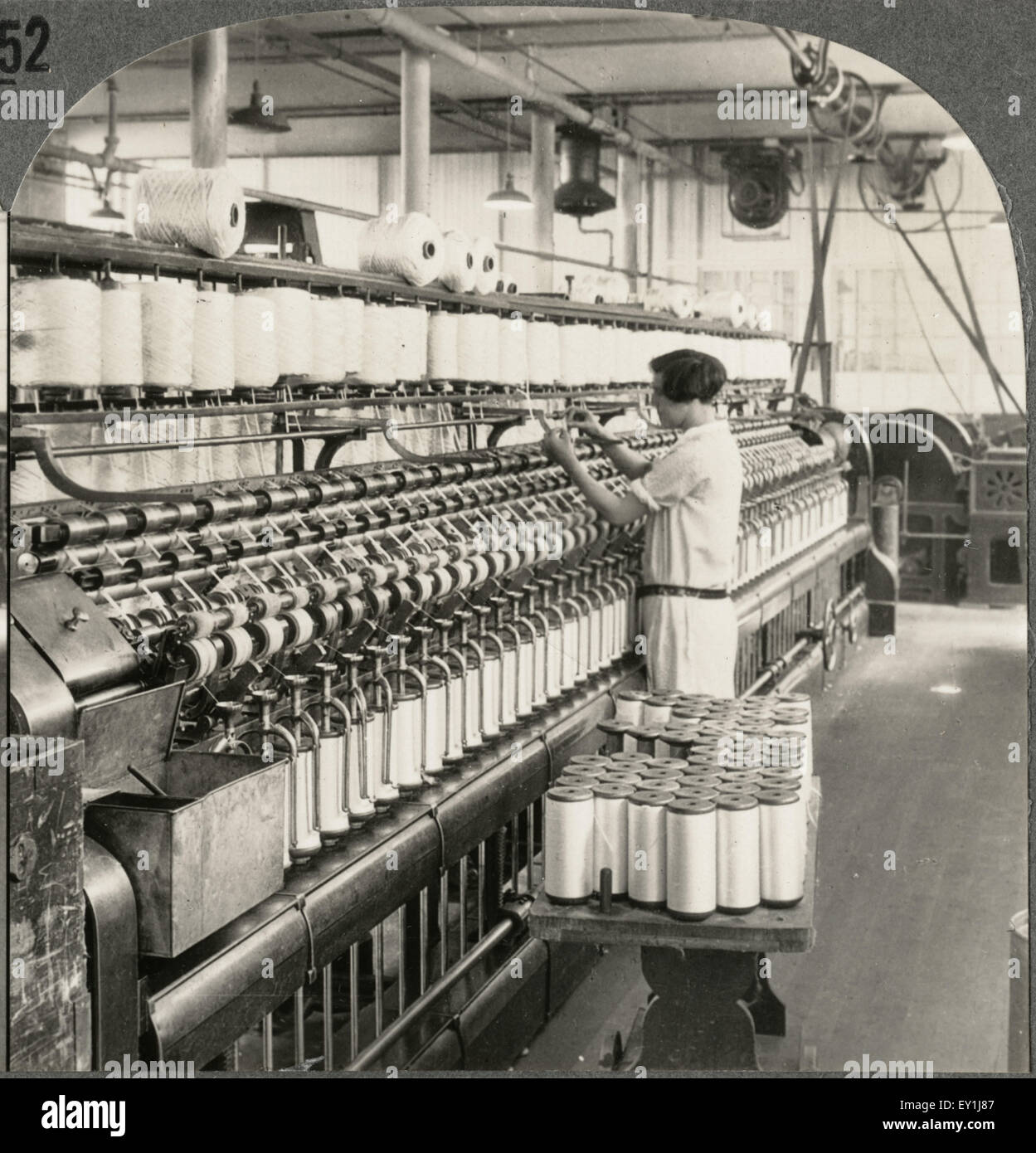 Spinning Silk, Showing Roving Frame, So. Manchester Conn., Single Image of Stereo Card, circa 1914 Stock Photo