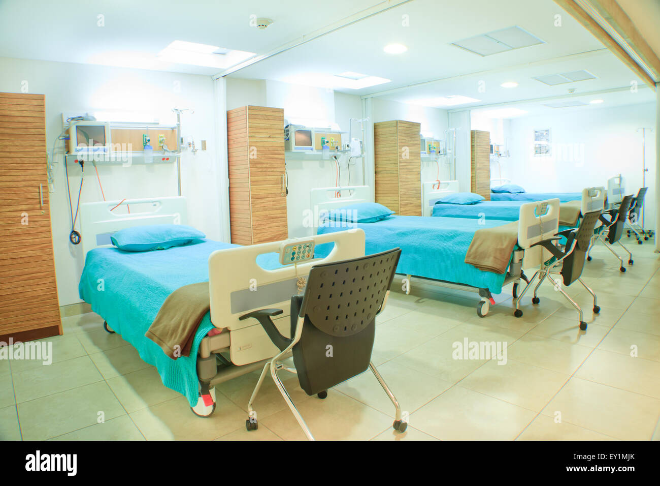 studio-shot-representing-hospital-ward-fully-equipped-stock-photo-alamy