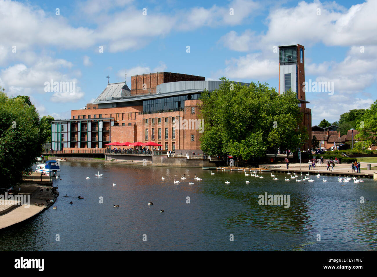 RSC Theatre and River Avon, Stratford-upon-Avon, UK Stock Photo