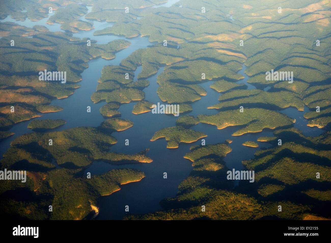 Represa de Carmargos, reservoir retained from the river Rio Grande, in hill and forest landscape, Minas Gerais, Brazil Stock Photo