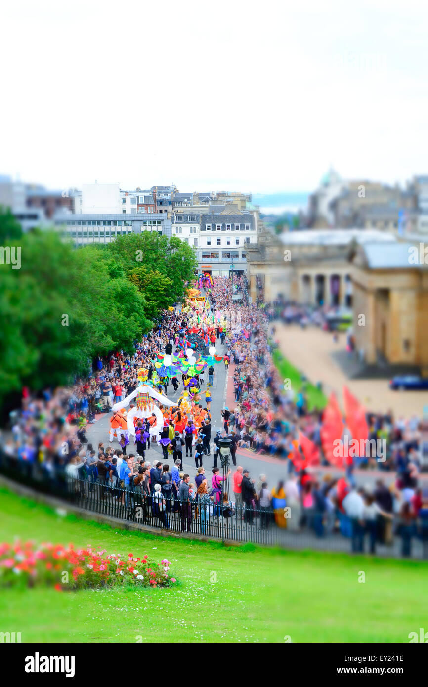 Crowds watch the Edinburgh Festival parade in July 2015 on the Mound Stock Photo