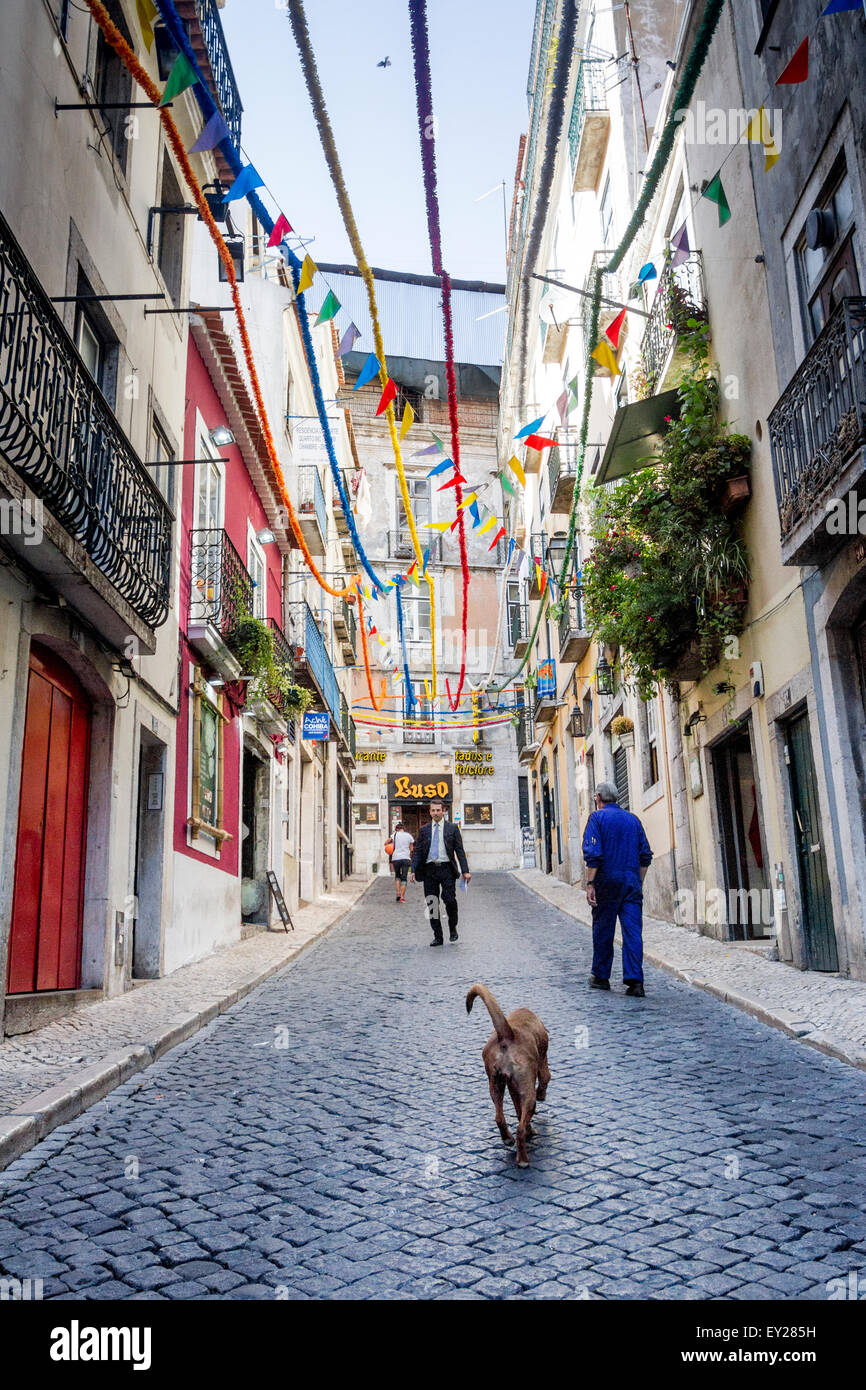 Barrio alto hi-res stock photography and images - Alamy