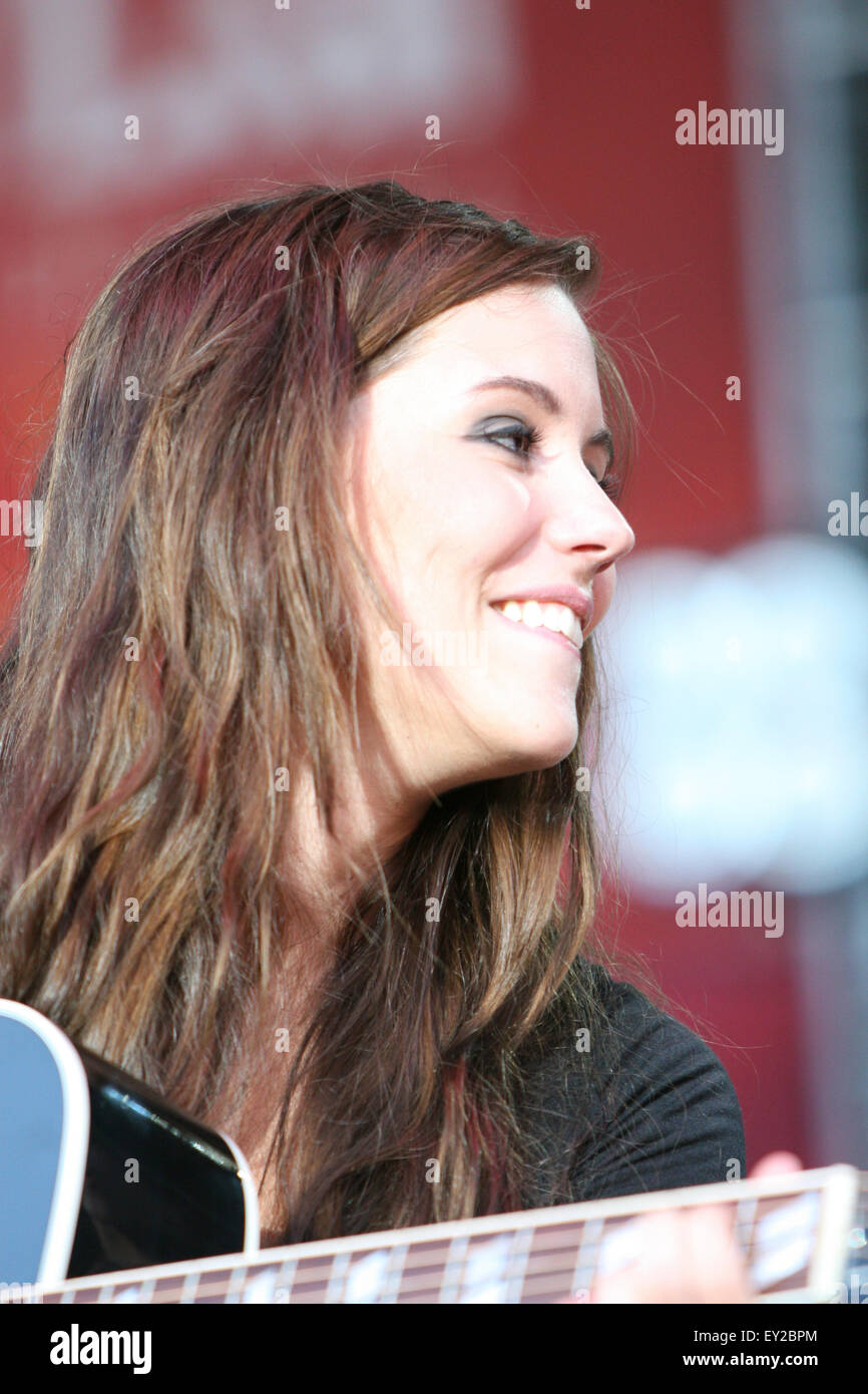 Marion Raven And Randy Flowers Opening The Meat Loaf Gig In Uk Stock Photo Alamy Marion Raven And Randy Flowers Opening The Meat Loaf Gig In Uk Stock Photo Alamy