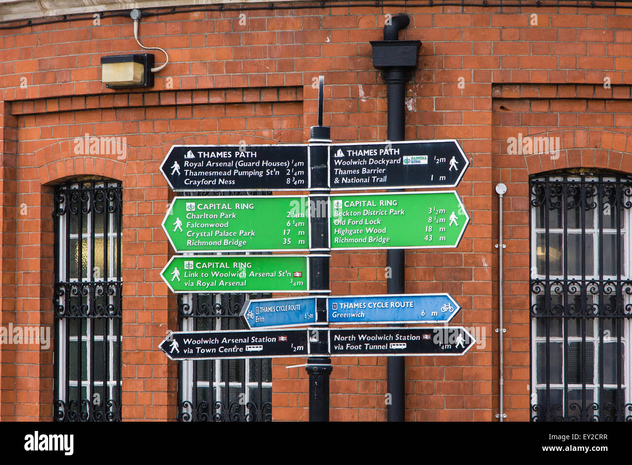 Signpost for Thames Path and Capital Ring Stock Photo