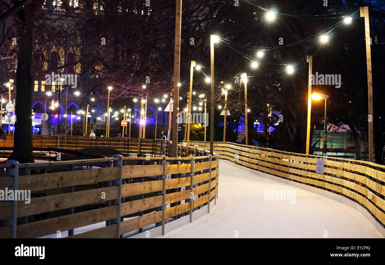 ice skating in the park, Rathaus city hall, Vienna Stock Photo Alamy