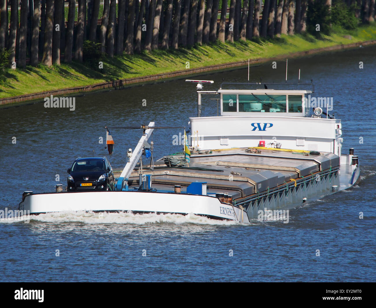 The Ernest R (ENI 02323831) is a container ship operating on the ...