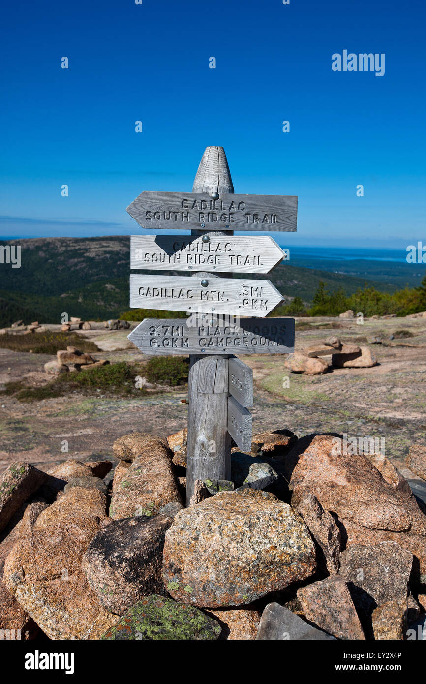 Ridge Trail directional sign to Cadillac Mountain, Acadia National Park, Maine, United States of America Stock Photo