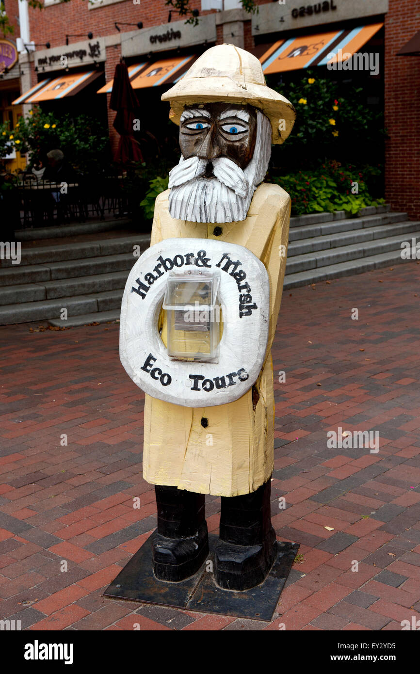 Fisherman statue advertising boat trips, Newburyport, Massachusetts, United States of America Stock Photo