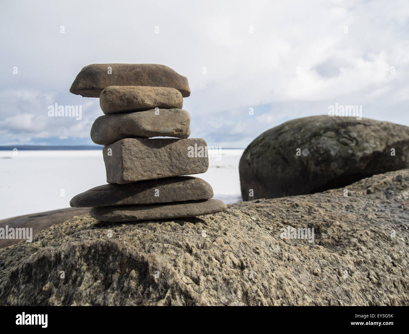 Water stones dike rocks hi-res stock photography and images - Alamy