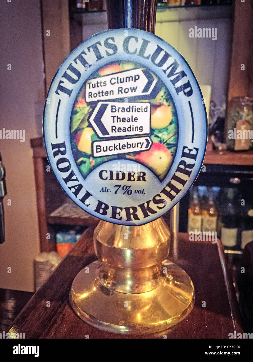 Tutts Clump,Royal Berkshire Cider 7.5% on a traditional bar pump East Ilsley,England,UK Stock Photo