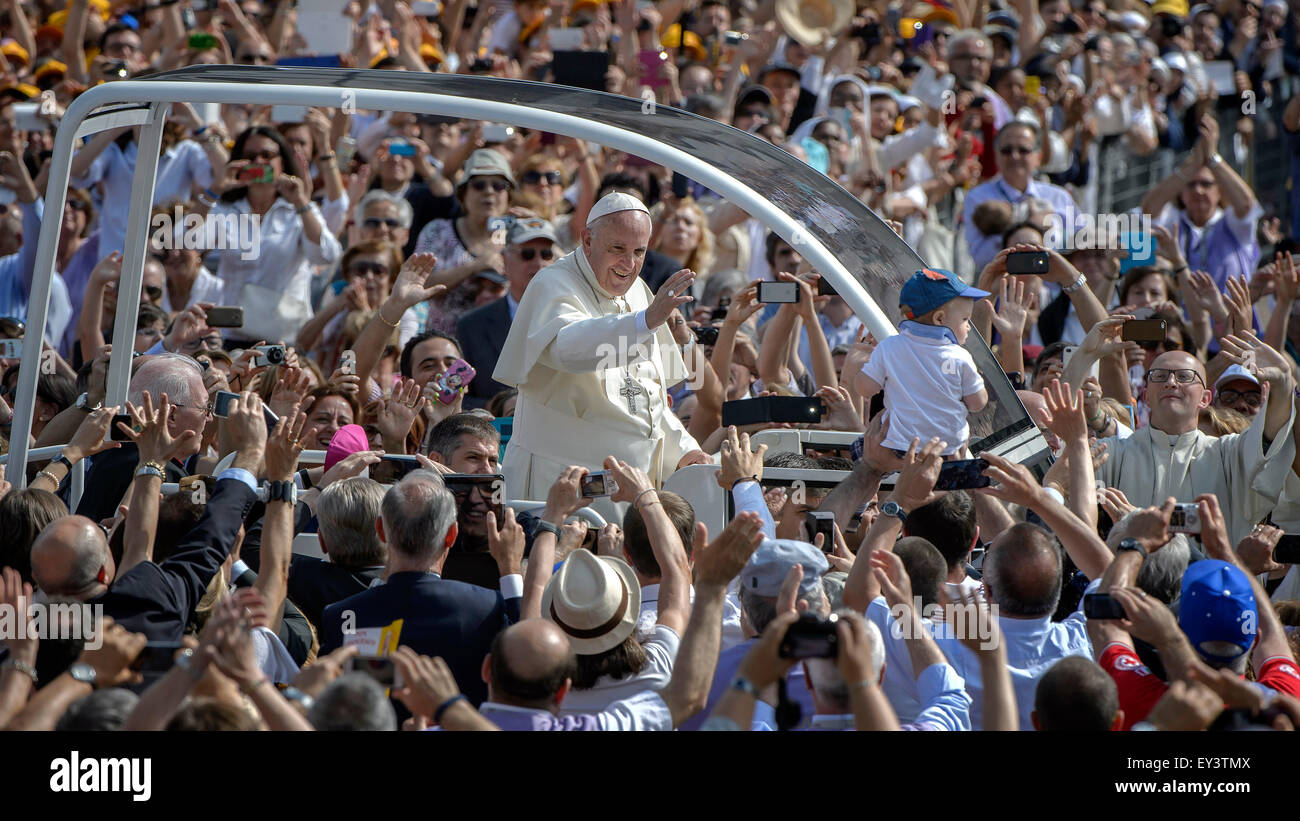 21st June, 2015. Pope Francis visits Turin, Italy Stock Photo