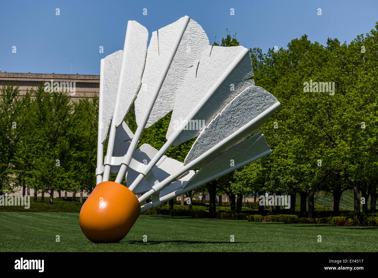 Shuttlecocks, Claes Oldenburg and Coosje van Bruggen, The Nelson Stock  Photo - Alamy