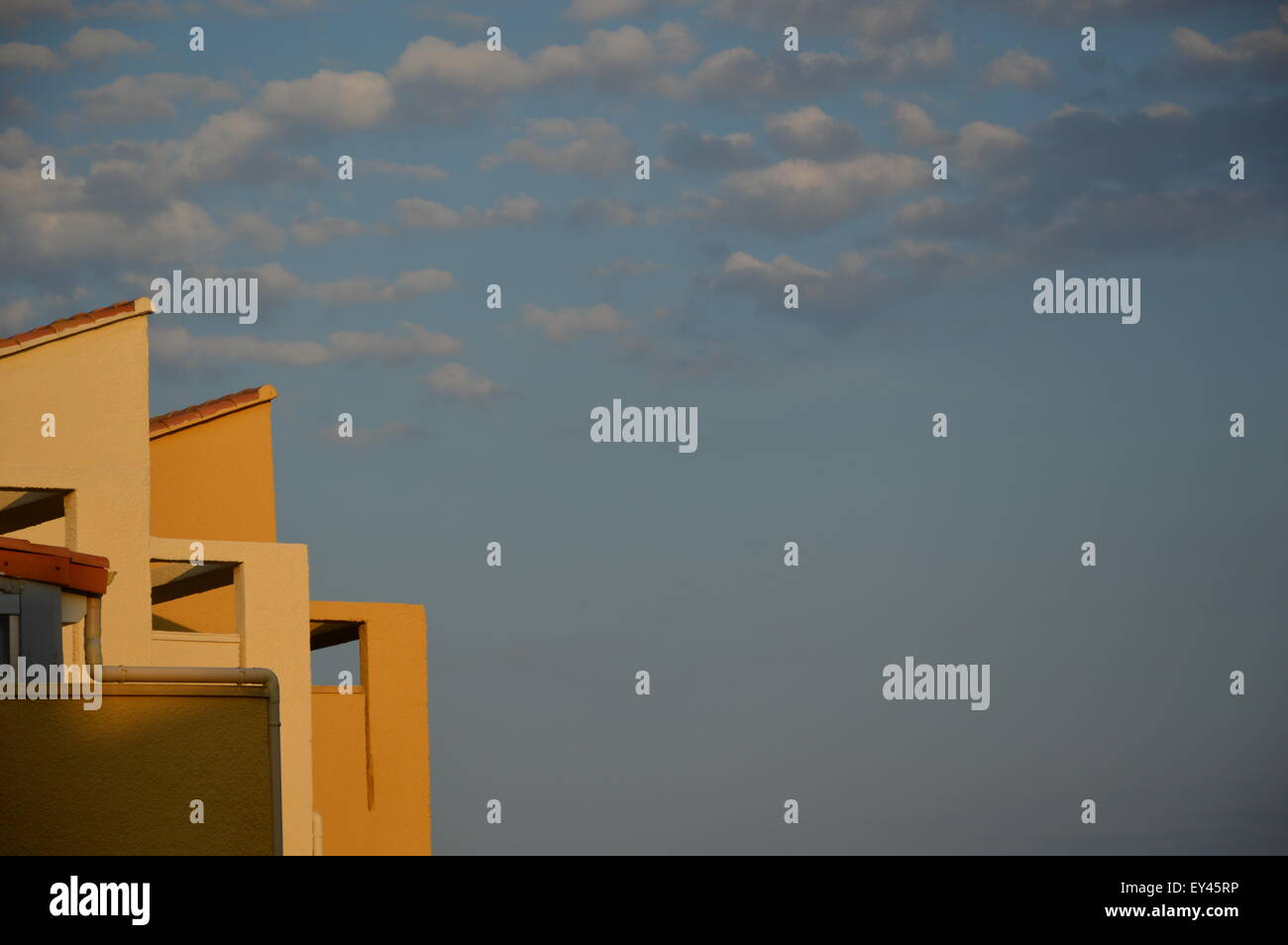 Housetops roofs hi-res stock photography and images - Alamy