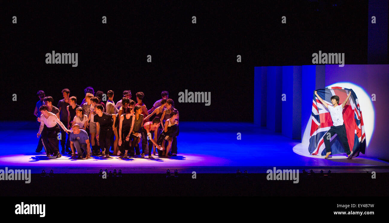 Berlin, Germany. 21st July, 2015. Dancers of the Swiss ballet company