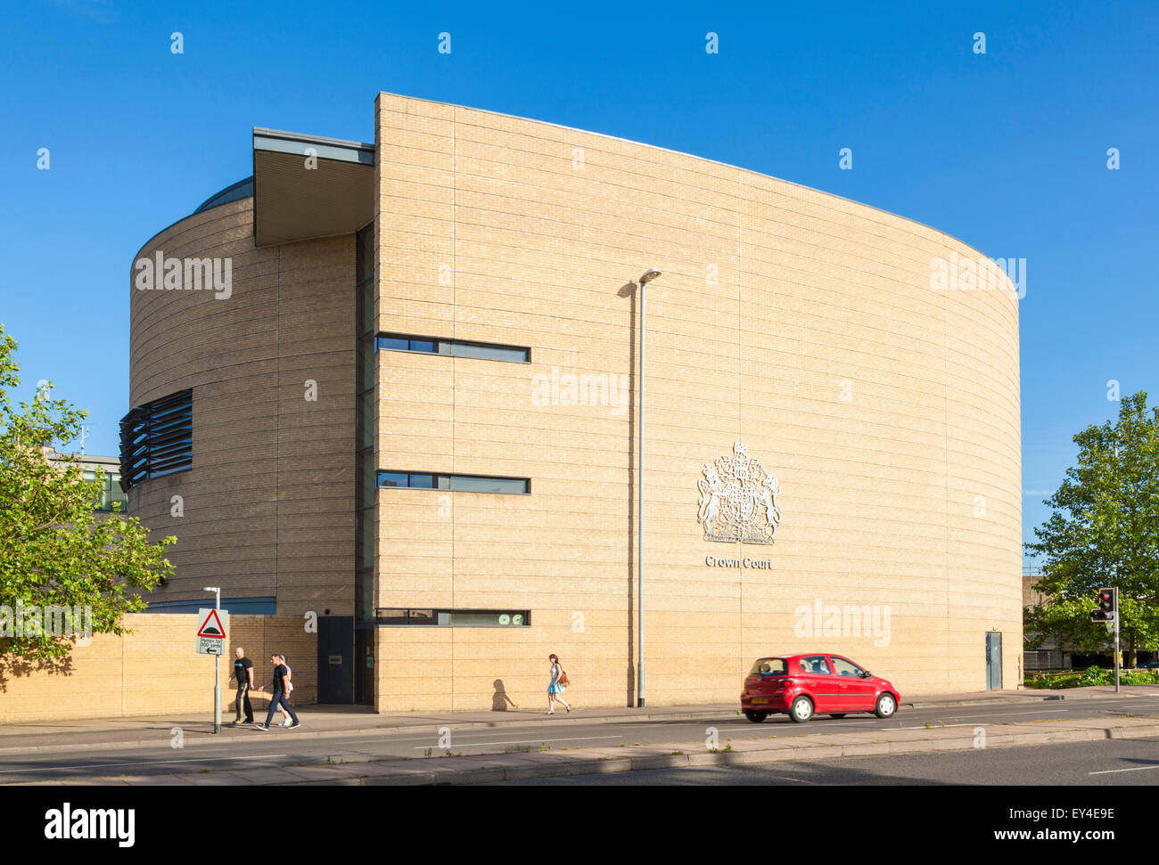 cambridge crown court east road cambridge cambridgeshire england uk gb