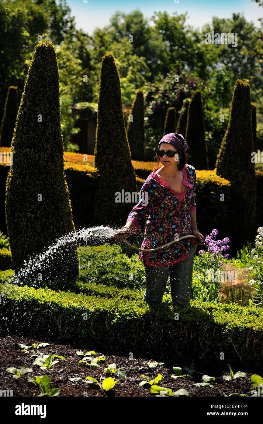 Head gardener Hannah Gardner in the parterre garden at Garsington Manor