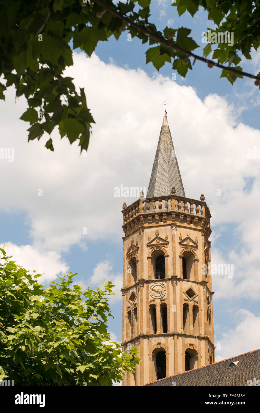 Bell tower of the Notre-Dame-de-l'Espinasse church Millau, Averyon,  Midi-Pyrenees, France, Europe Stock Photo