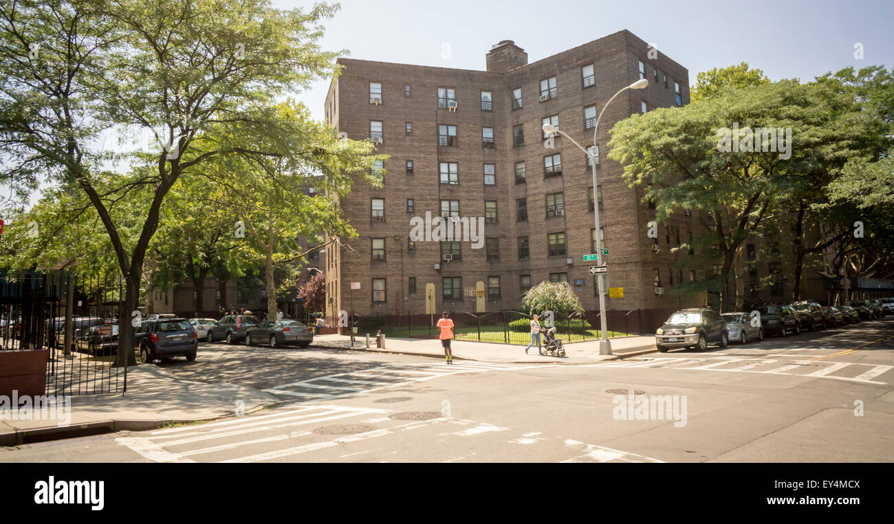 The Queensbridge South Houses In Queens In New York On Thursday, July ...