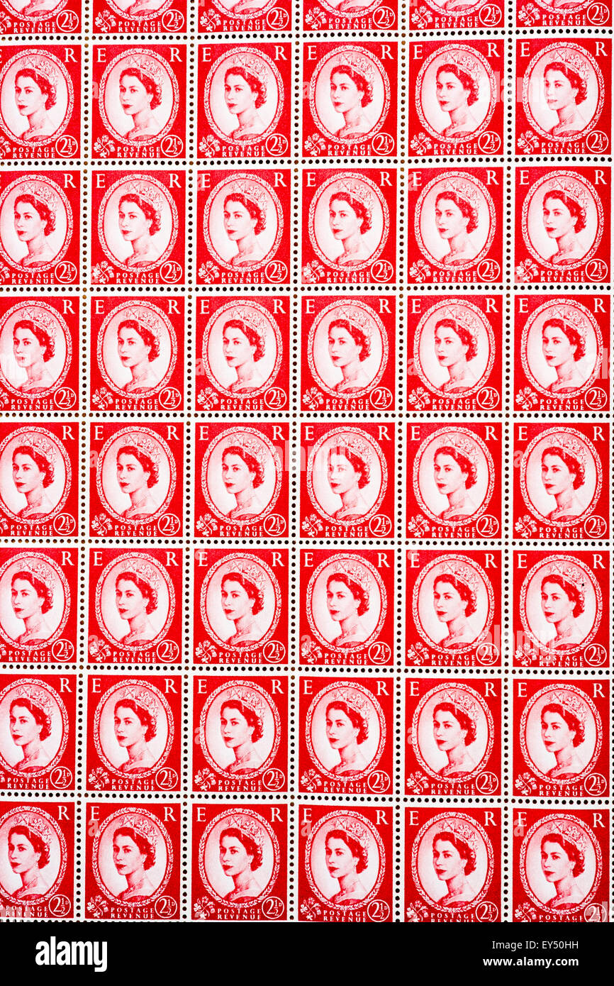 Sheet of British postage stamps. Circa 1950s, Queen Elizabeth 2½d