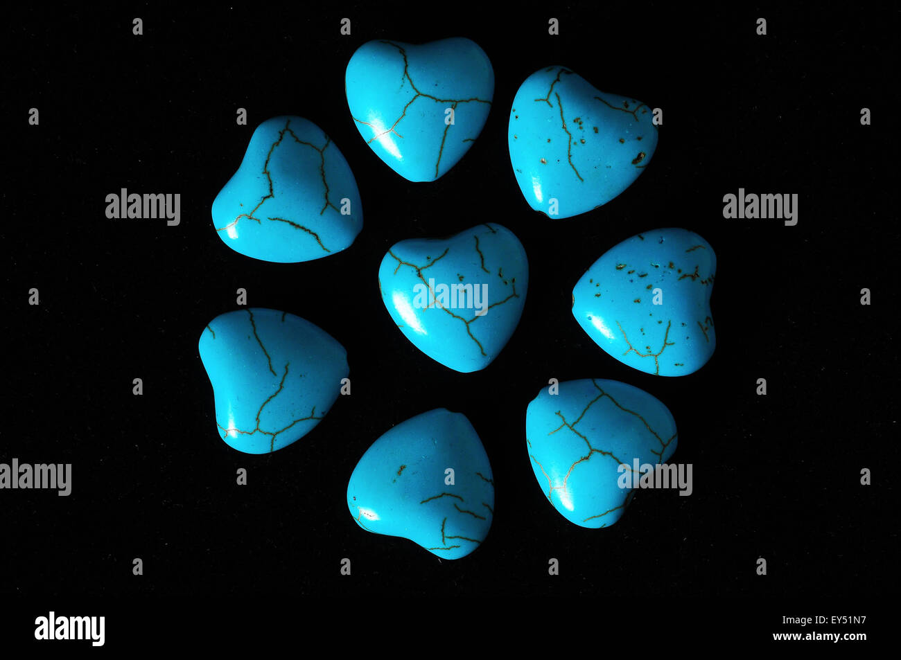 Blue Howlite Stock Photos & Blue Howlite Stock Images - Alamy