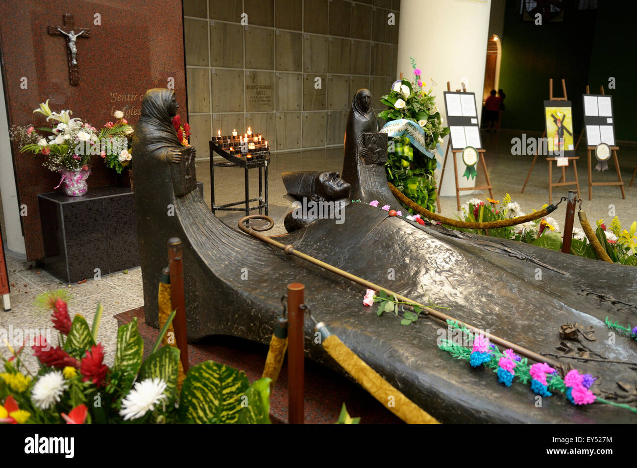 Tomb of the beatified Bishop Oscar Romero in the crypt of the cathedral of San Salvador, El Salvador Stock Photo