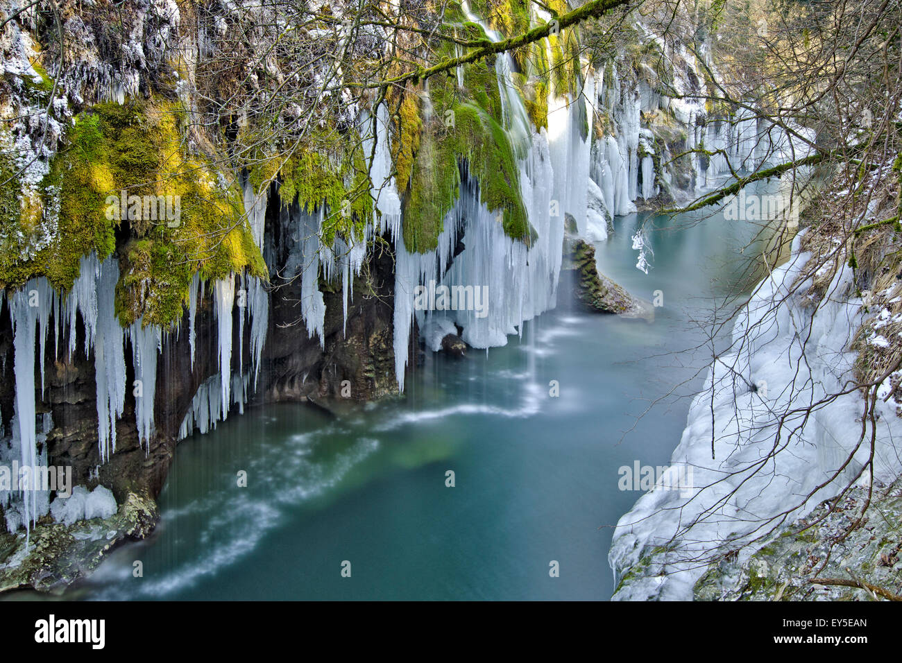 gorges-chavaroche-in-winter-vall-e-du-fier-france-stock-photo-alamy