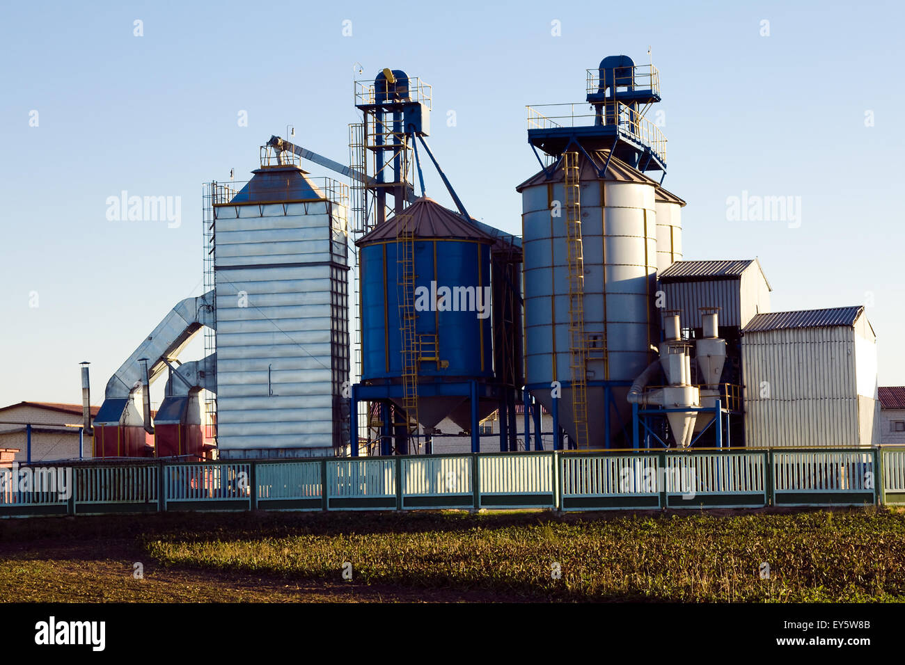 agricultural building Stock Photo Alamy