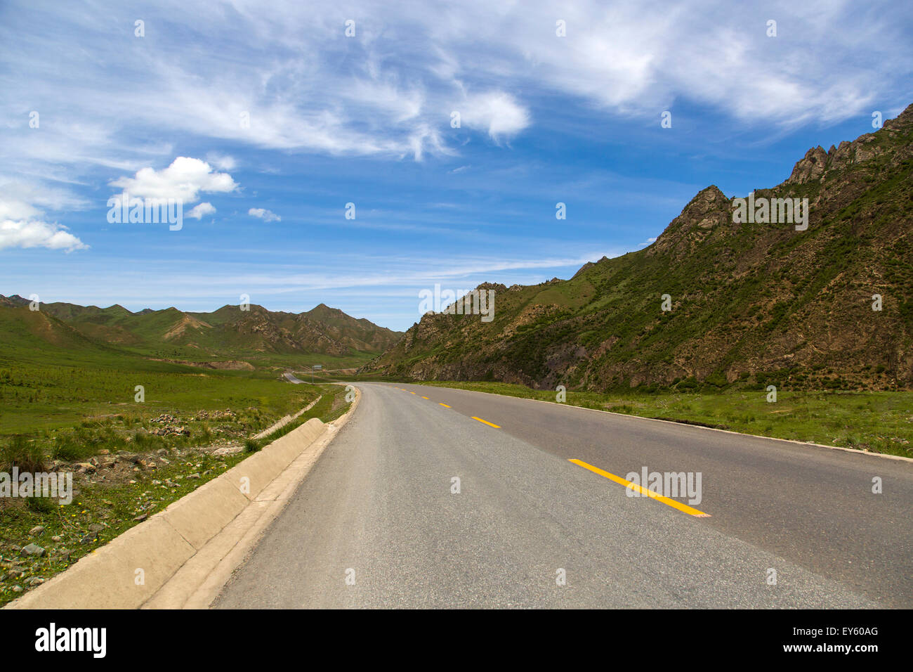 Road in Gansu province, China Stock Photo