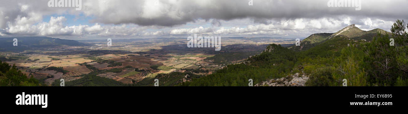 Conca de Barberà view from Serra de Miramar, Montblanc, Prenafeta, Catalonia, Spain Stock Photo
