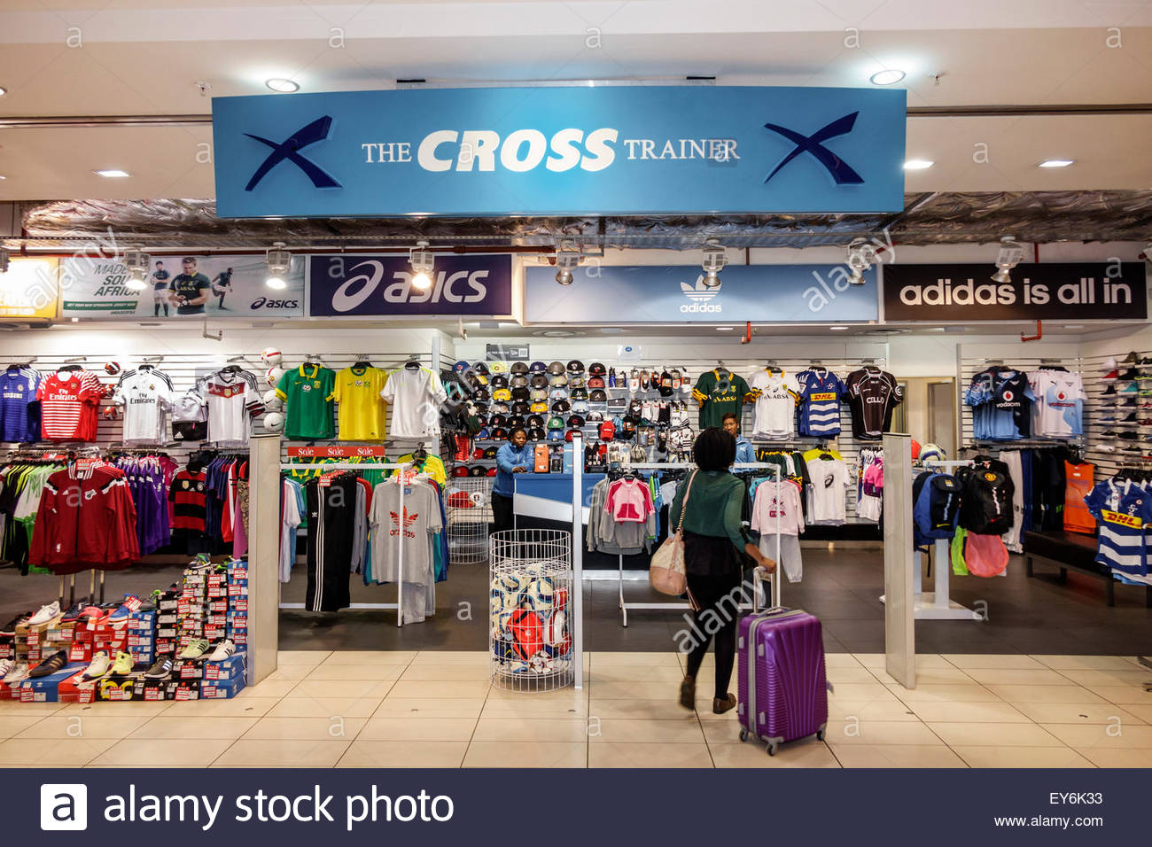 Cross Trainer Stock Photos & Cross Trainer Stock Images Alamy