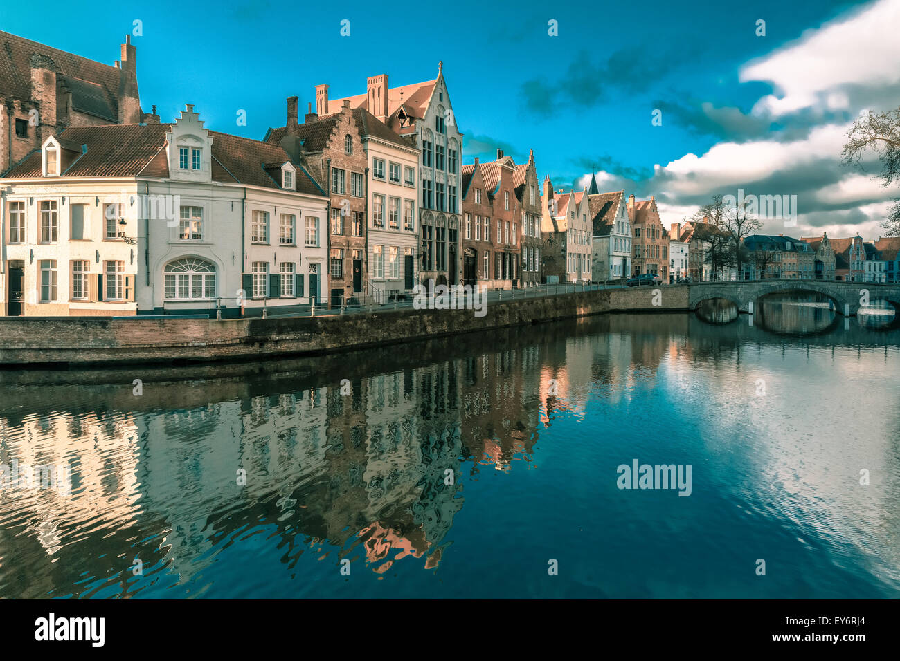Bruges canal Spiegelrei, Belgium Stock Photo - Alamy