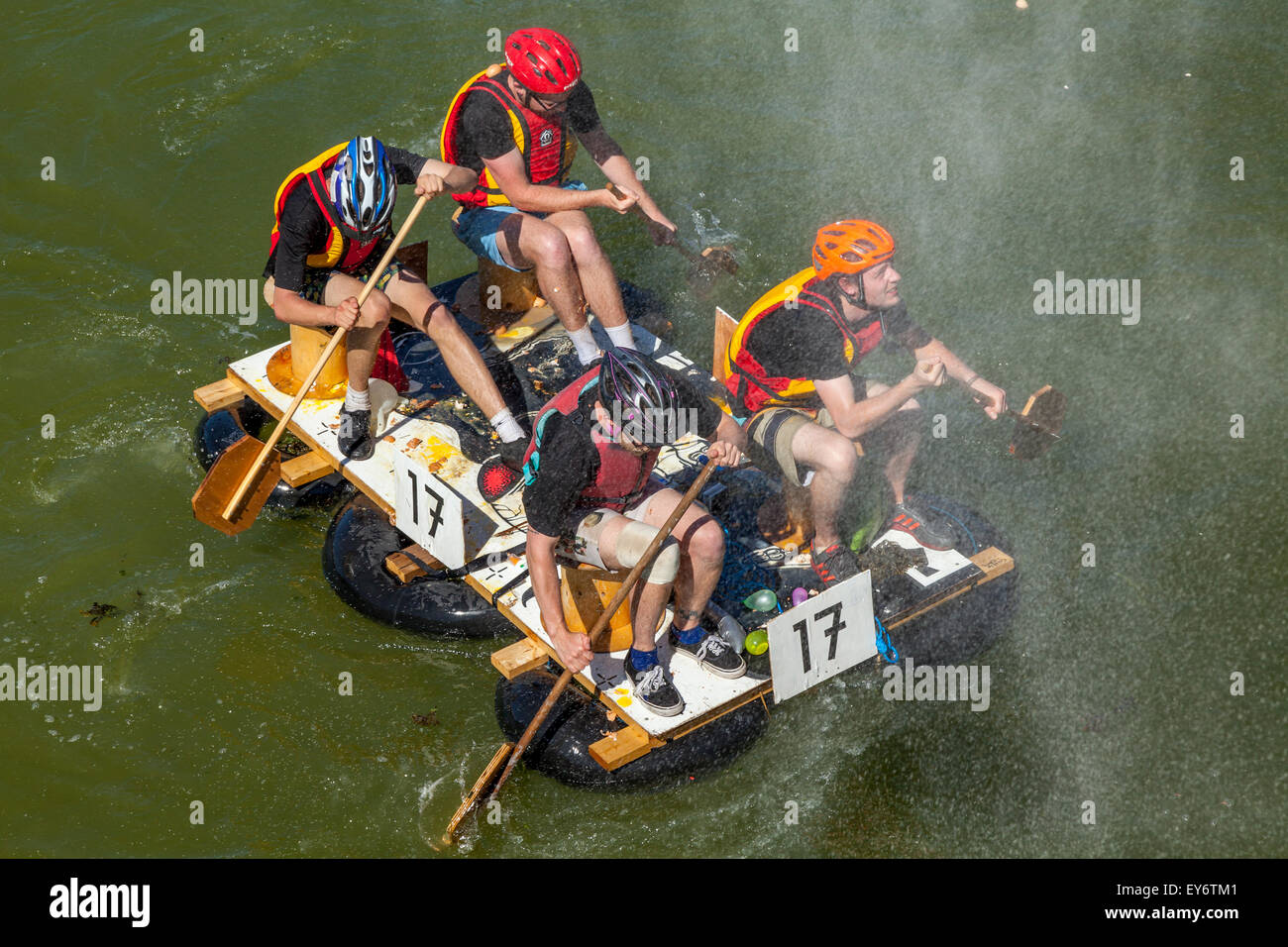 The Raft Race Annual Raft Race High Resolution Stock Photography and Images - Alamy