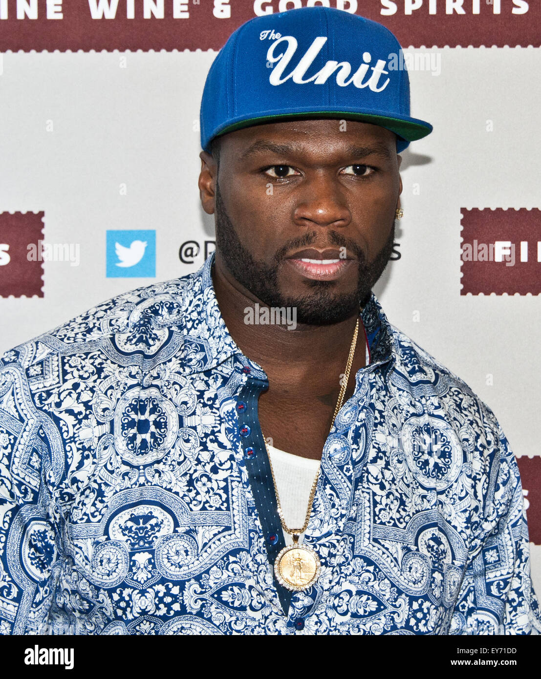 Philadelphia, Pennsylvania, USA. 22nd July, 2015. American Rapper Curtis '50 Cent' Jackson Signs Bottles of EFFEN Vodka at The Fine Wine & Good Spirits Premium Collection Store on July 22, 2015 in Philadelphia, Pennsylvania, United States. Credit:  Paul Froggatt/Alamy Live News Stock Photo