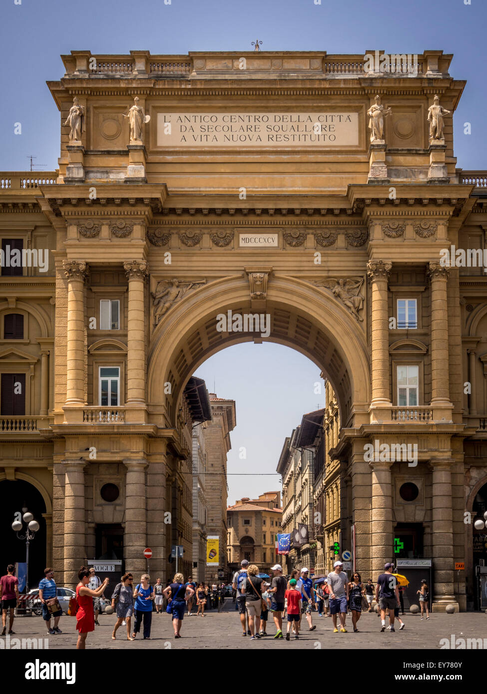 Triumphal Arch and the Piazzo della Repubblica, Florence, Italy. Stock Photo