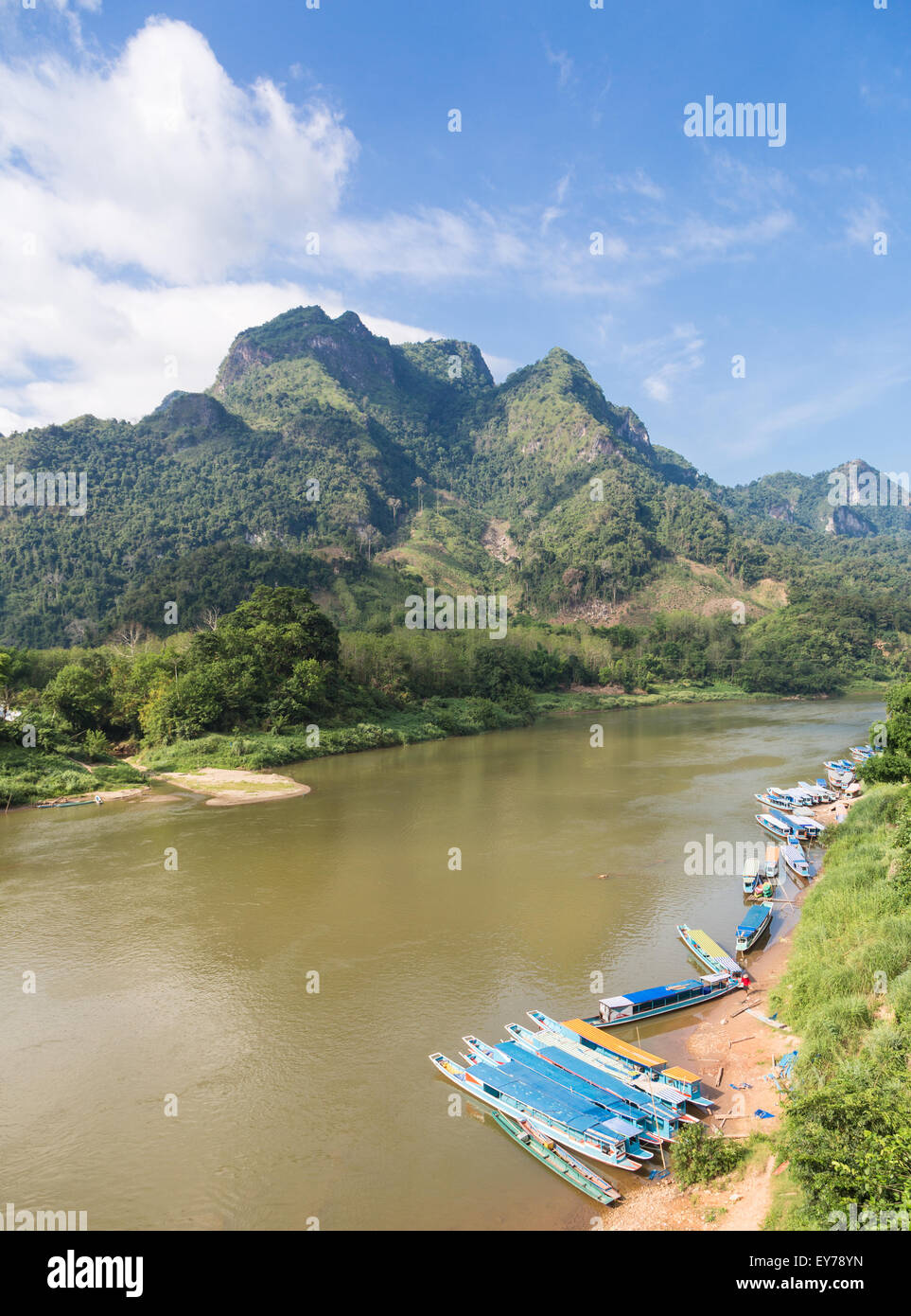 Stunning limestone landscape around the village of Nong Khiaw, by the Nam Ou river in the Luang Prabang province in North Laos Stock Photo