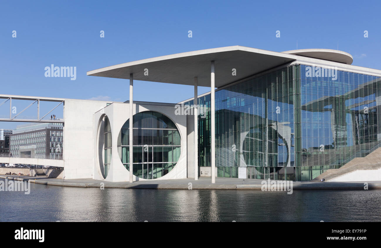 Marie-Elisabeth-Lueders-Haus, part of the german chancellery building (Bundeskanzleramt) near Reichstag Stock Photo