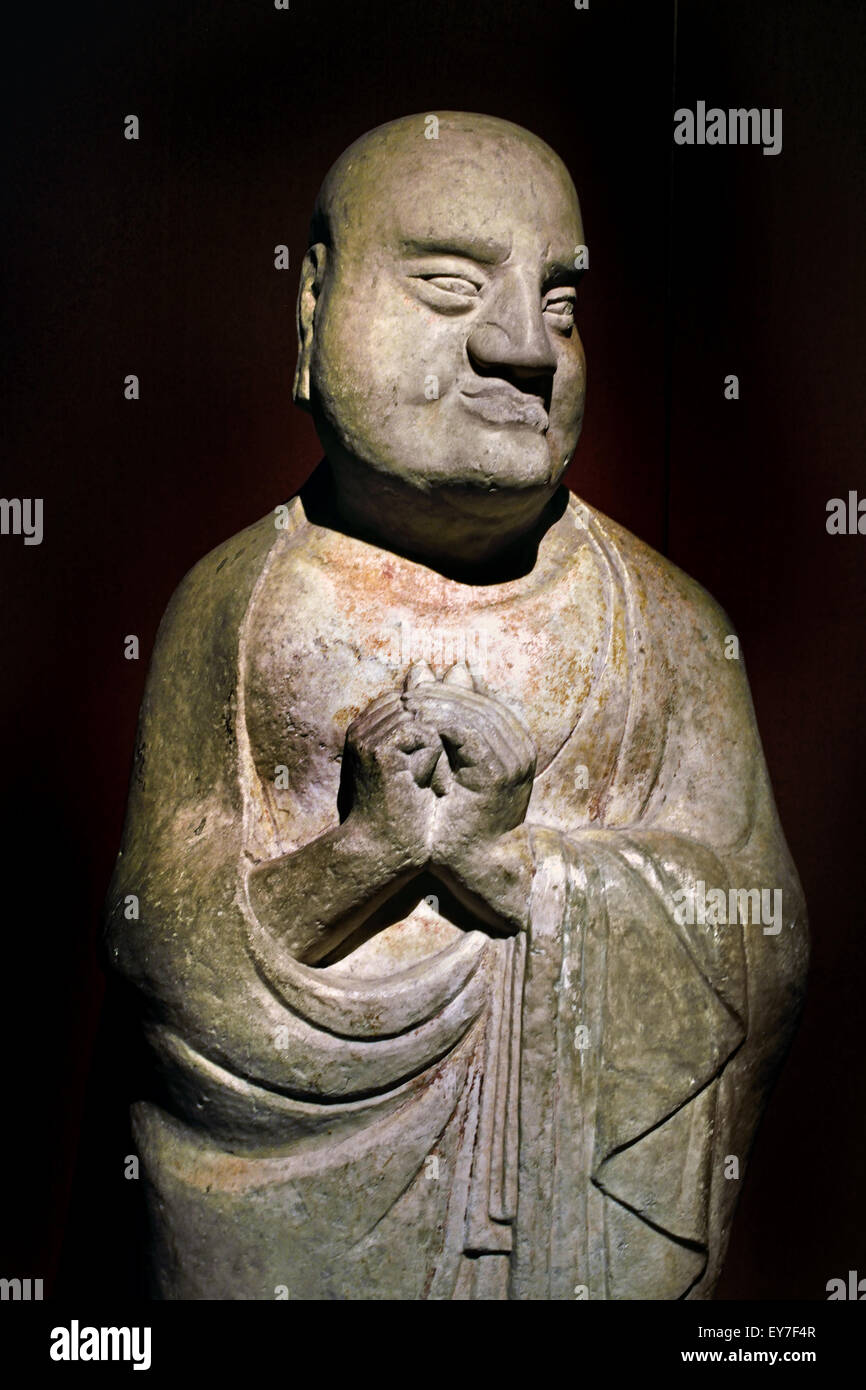 Kasyapa stone Song Dynasty AD 960-1279  Shanghai Museum of ancient Chinese art China ( Kassapa Buddha Kāśyapa Buddhavamsa ) Stock Photo
