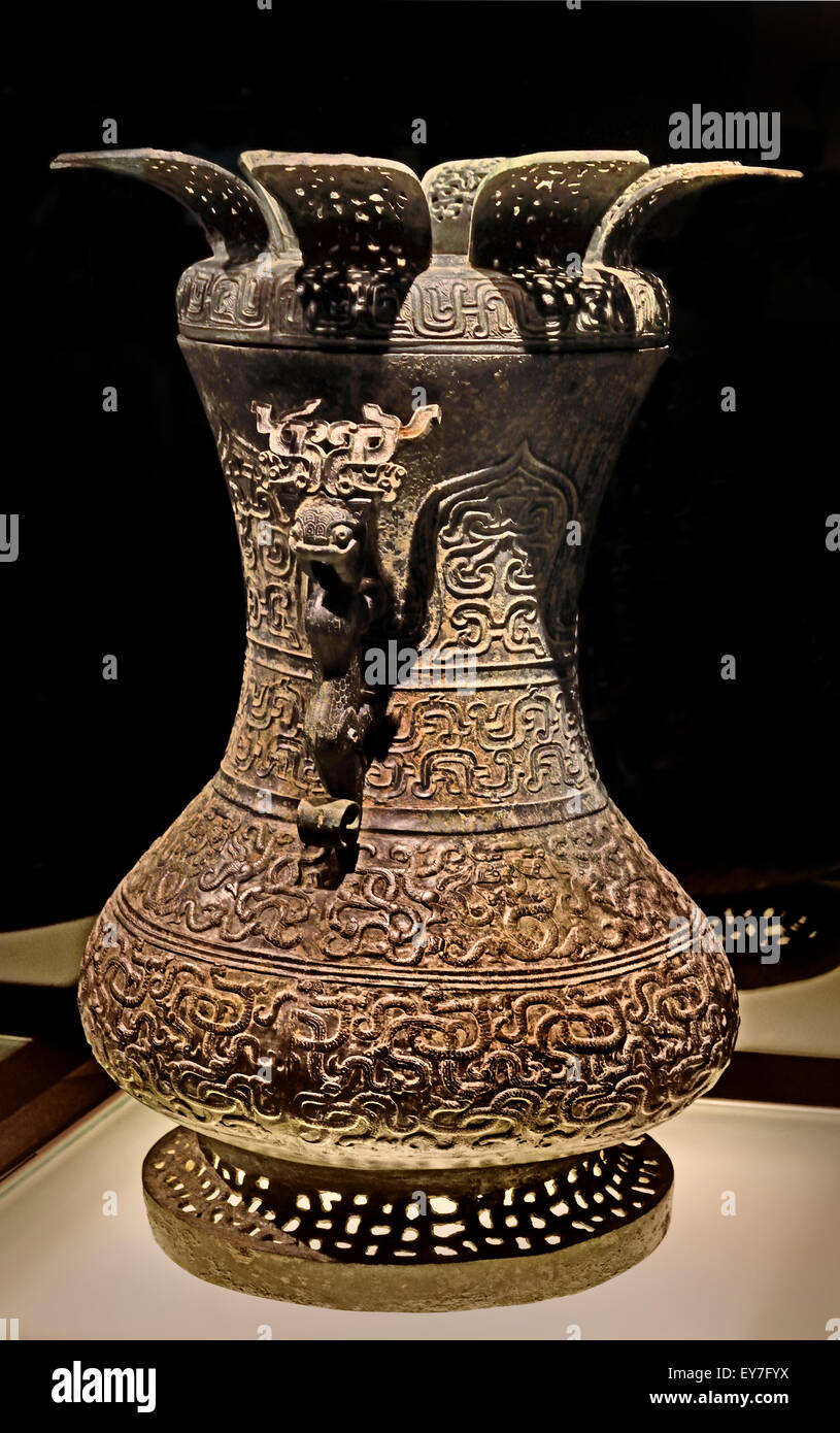 Ritual wine container hi-res stock photography and images - Alamy