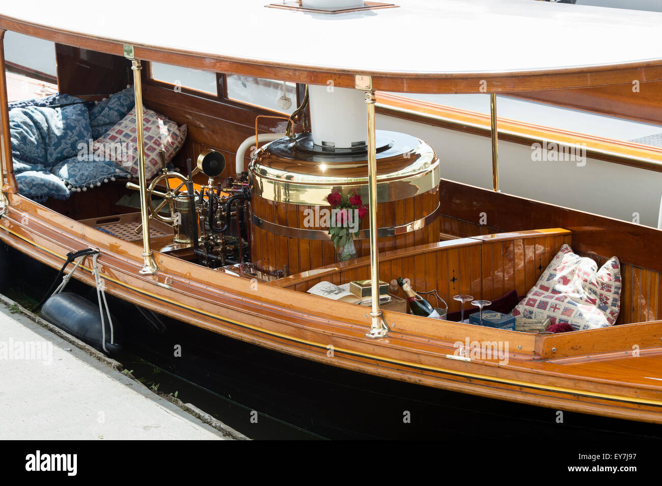 1954 Steam Launch 'Firebird' at the Thames Traditional Boat Festival