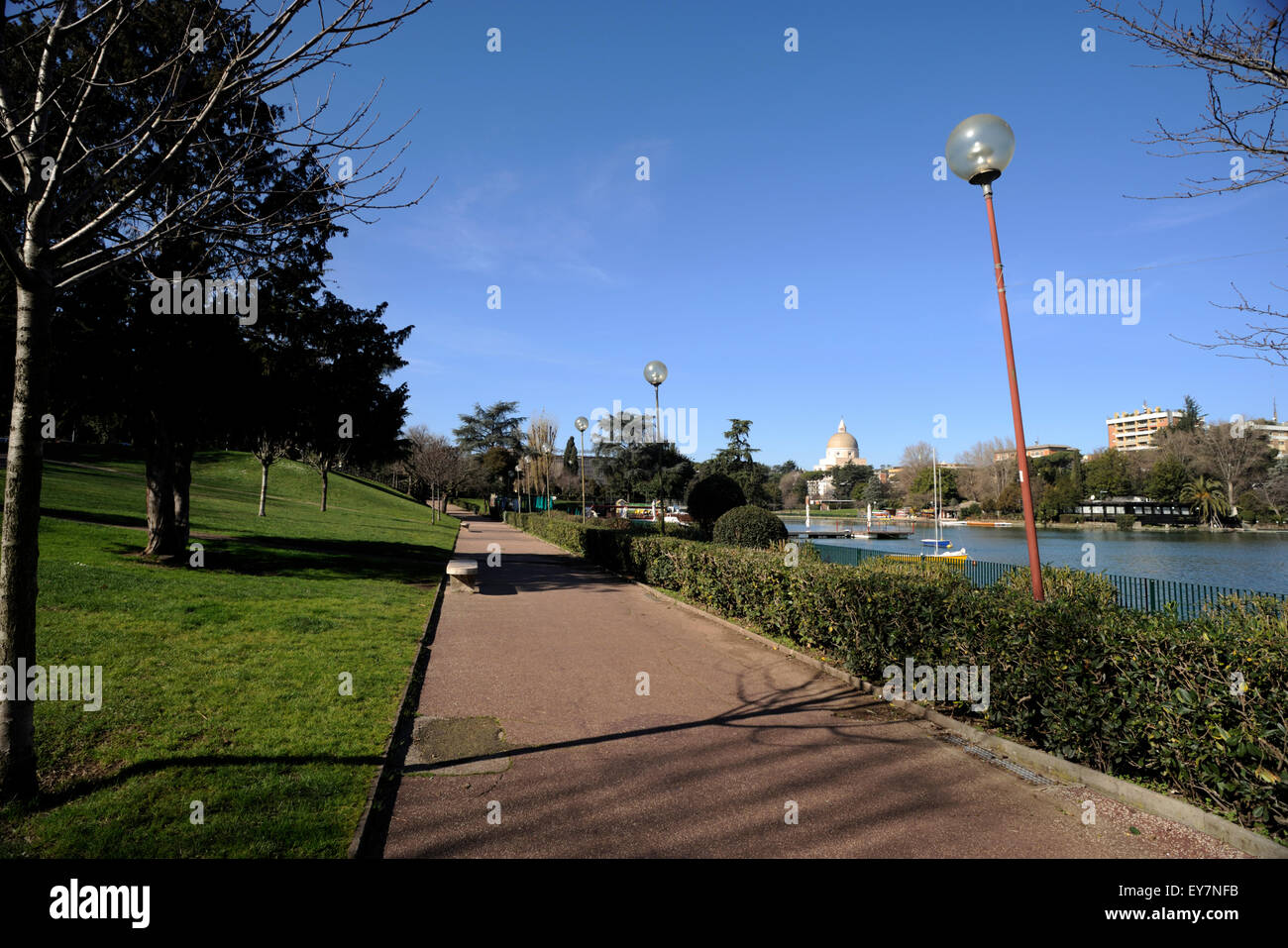 Italy, Rome, Eur, artificial lake, Passeggiata del Giappone, pedestrian path Stock Photo