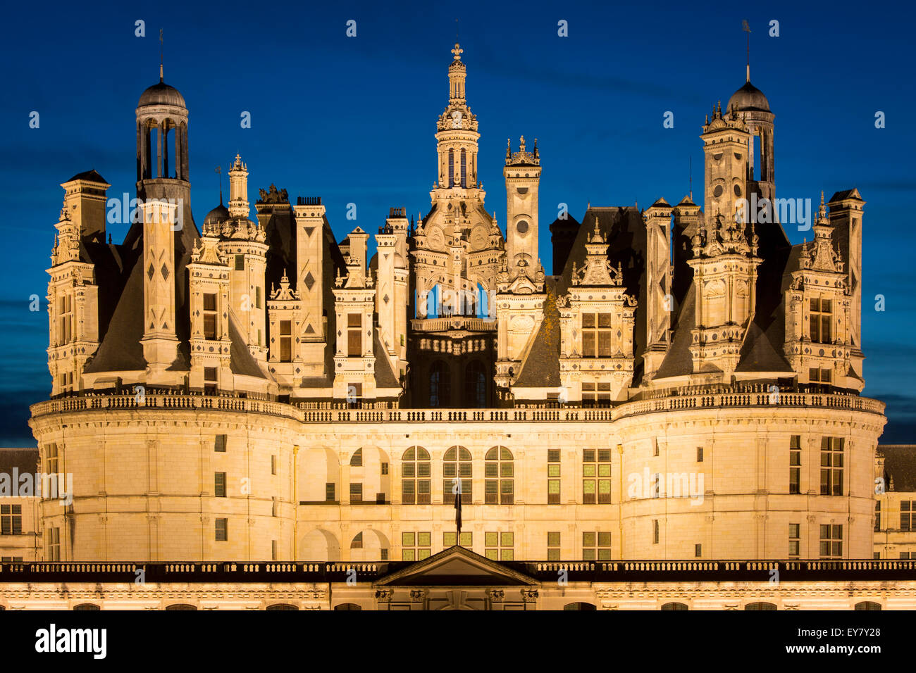 Château de Chambord: 440 Rooms of Royal Opulence, Travel