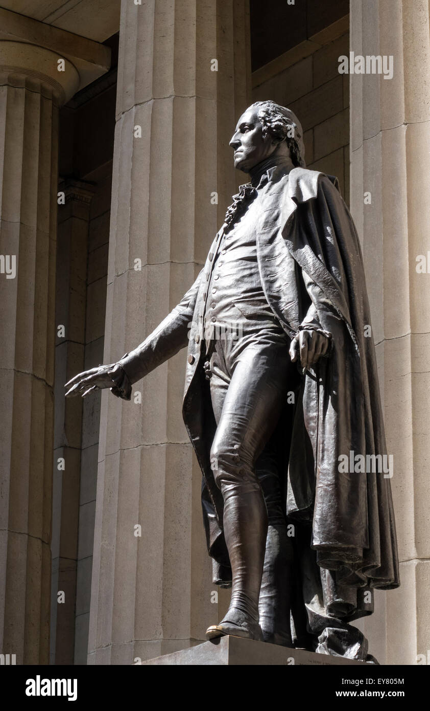 Washington statue at Federal Hall on Wall Street in New York